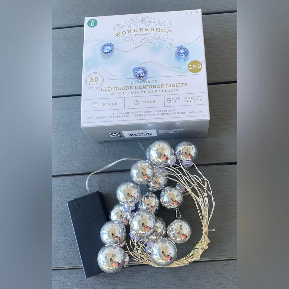 New 30ct LED Dewdrop with 15 Faux Mercury Globes Indoor String Lights Cool White